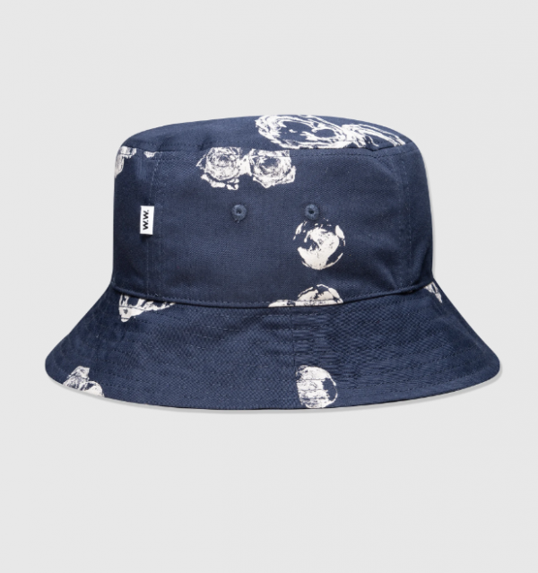 Topi Bucket dengan Print Grafis